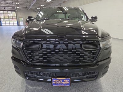 2026 RAM 1500 RAM 1500 BIG HORN CREW CAB 4X4 5'7' BOX