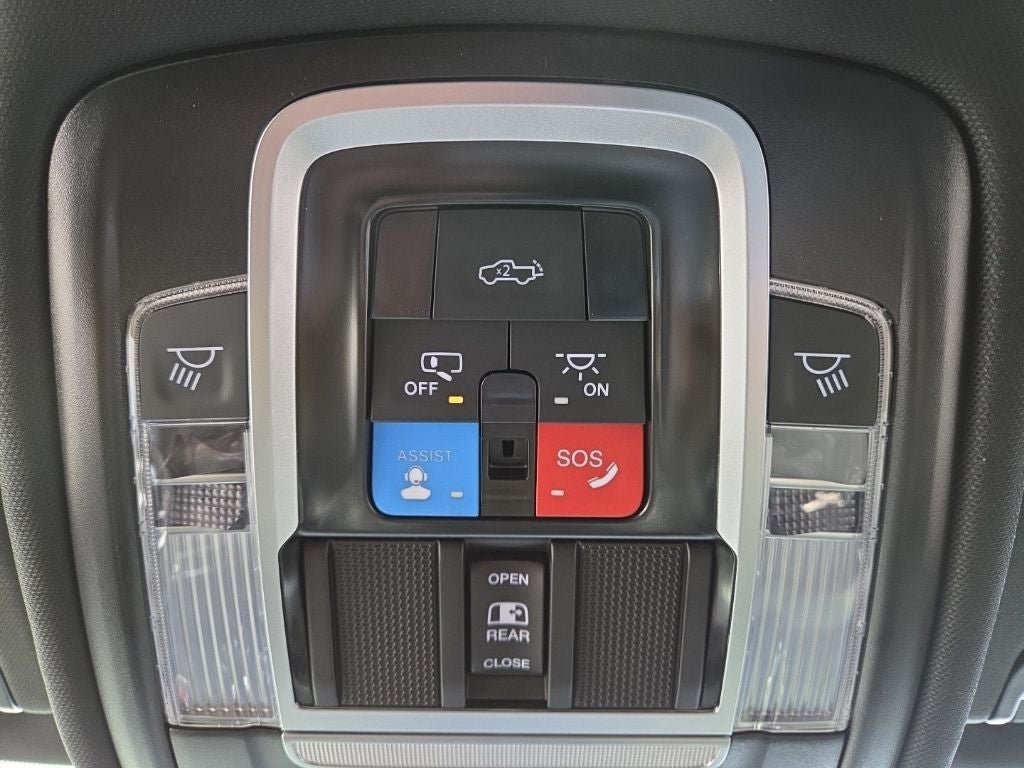 2026 RAM 1500 RAM 1500 BIG HORN CREW CAB 4X4 5'7' BOX