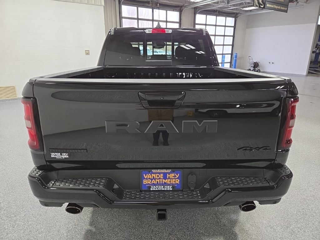 2026 RAM 1500 RAM 1500 BIG HORN CREW CAB 4X4 5'7' BOX