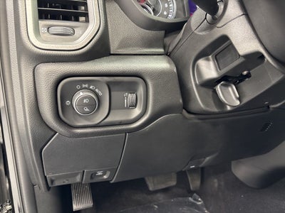2026 RAM 2500 RAM 2500 TRADESMAN CREW CAB 4X4 6'4' BOX