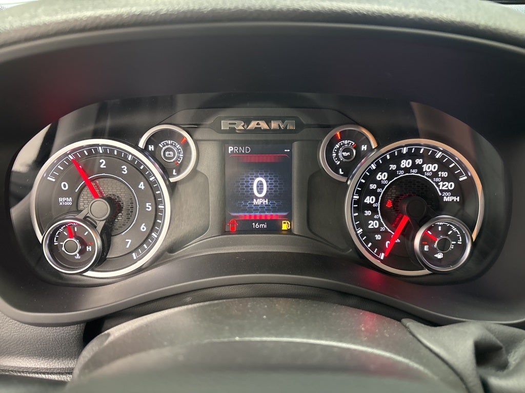 2026 RAM 2500 RAM 2500 TRADESMAN CREW CAB 4X4 6'4' BOX