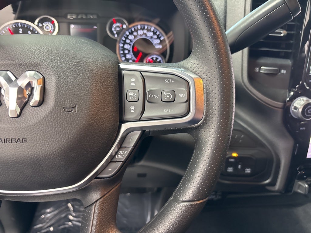 2026 RAM 2500 RAM 2500 TRADESMAN CREW CAB 4X4 6'4' BOX