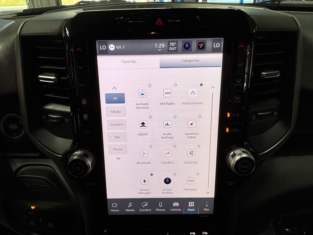 2026 RAM 2500 RAM 2500 TRADESMAN CREW CAB 4X4 6'4' BOX