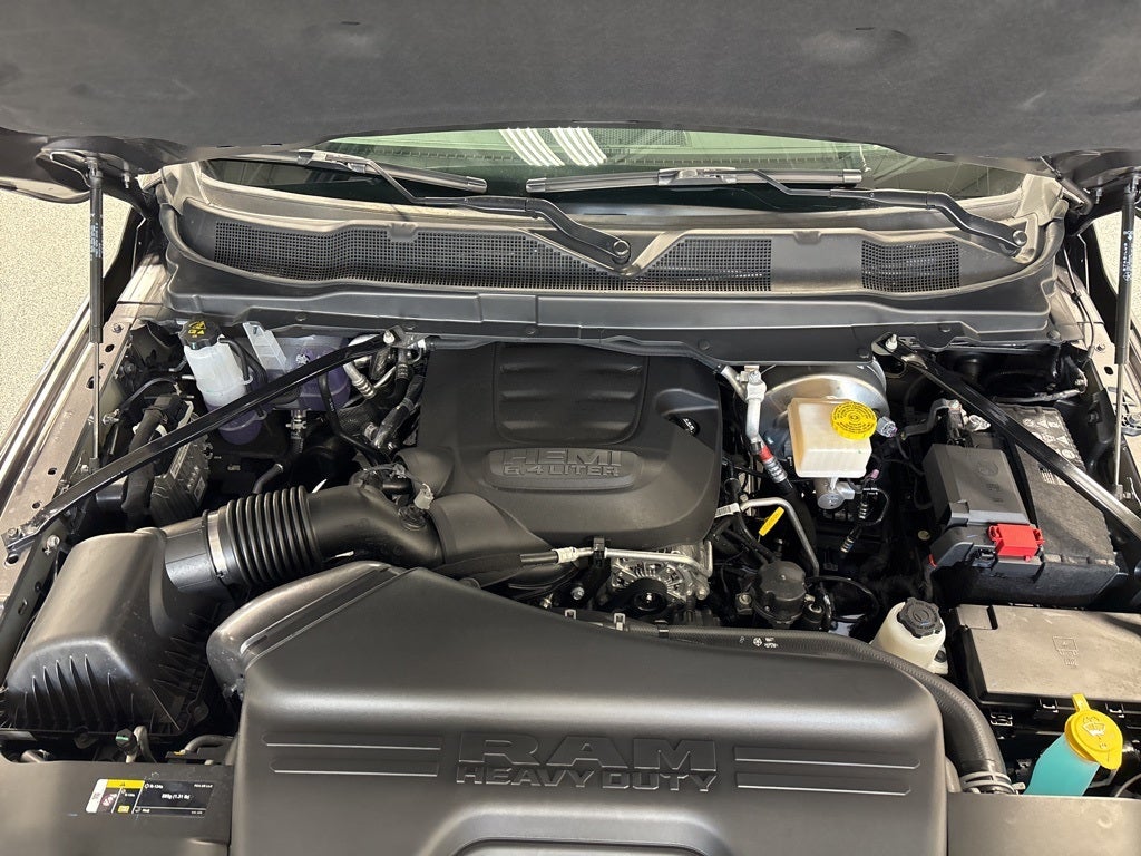 2026 RAM 2500 RAM 2500 TRADESMAN CREW CAB 4X4 6'4' BOX