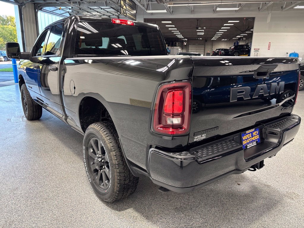 2027 RAM 2500 RAM 2500 BIG HORN CREW CAB 4X4 6'4' BOX