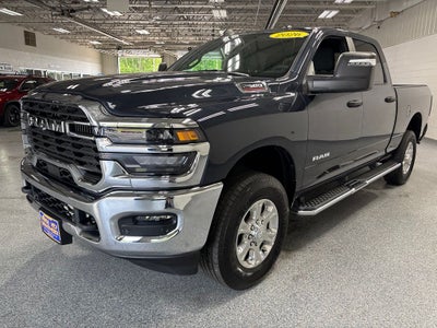2026 RAM 2500 Big Horn Crew Cab 4x4 6'4' Box