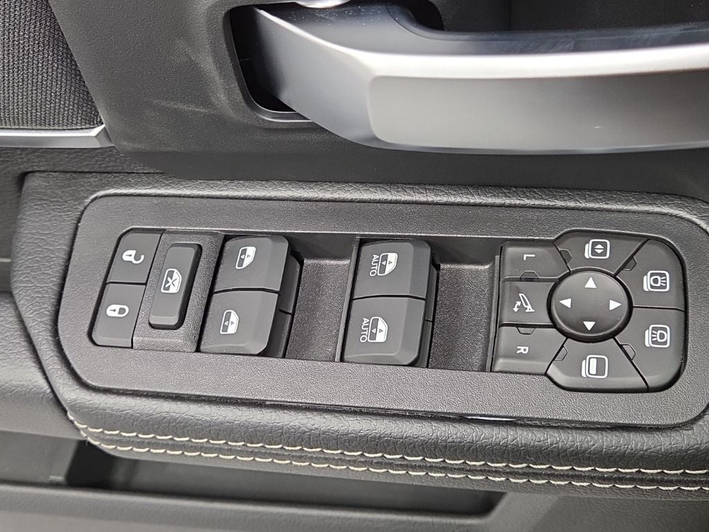 2026 RAM 2500 RAM 2500 BIG HORN CREW CAB 4X4 6'4' BOX