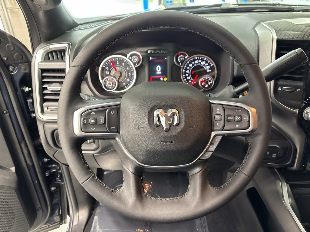 2027 RAM 2500 RAM 2500 BIG HORN CREW CAB 4X4 6'4' BOX