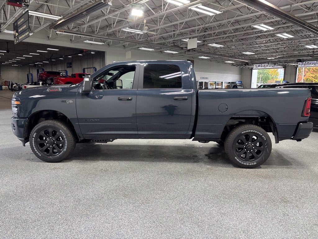2027 RAM 2500 RAM 2500 BIG HORN CREW CAB 4X4 6'4' BOX