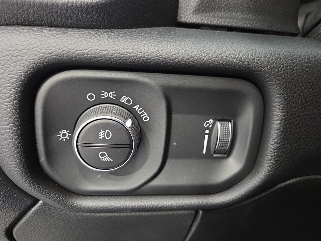 2026 RAM 2500 RAM 2500 BIG HORN CREW CAB 4X4 6'4' BOX