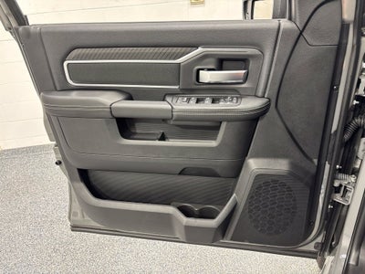 2027 RAM 2500 RAM 2500 BIG HORN CREW CAB 4X4 6'4' BOX