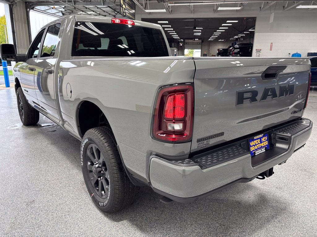 2027 RAM 2500 RAM 2500 BIG HORN CREW CAB 4X4 6'4' BOX