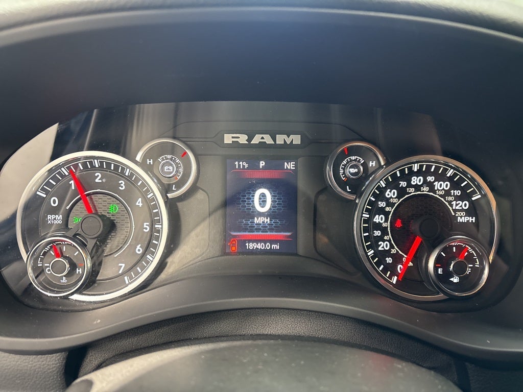 2024 RAM 2500 Big Horn Crew Cab 4x4 6'4' Box