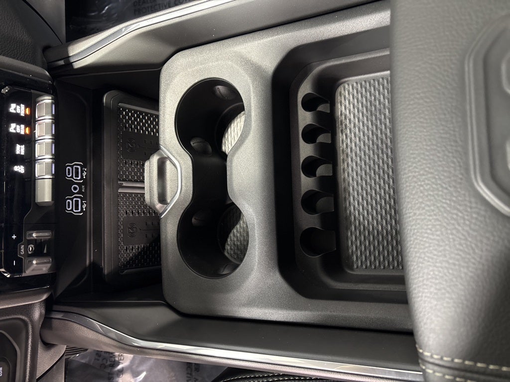 2026 RAM 2500 RAM 2500 LARAMIE CREW CAB 4X4 6'4' BOX