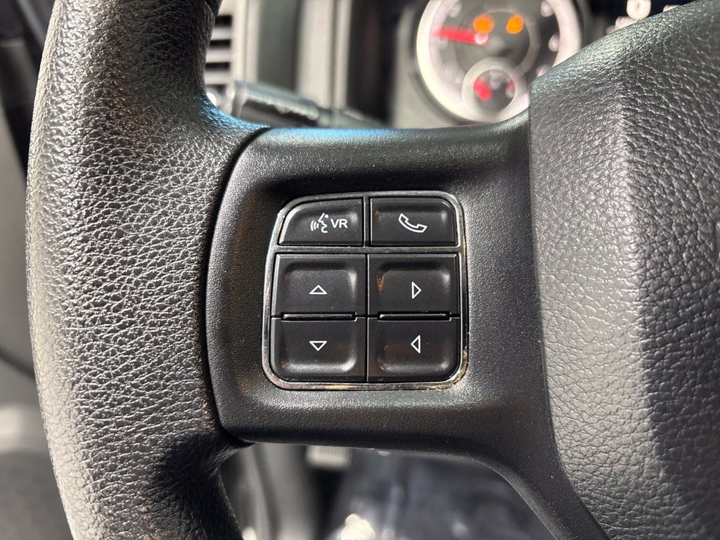 2018 RAM 2500 Tradesman Crew Cab 4x4 8' Box