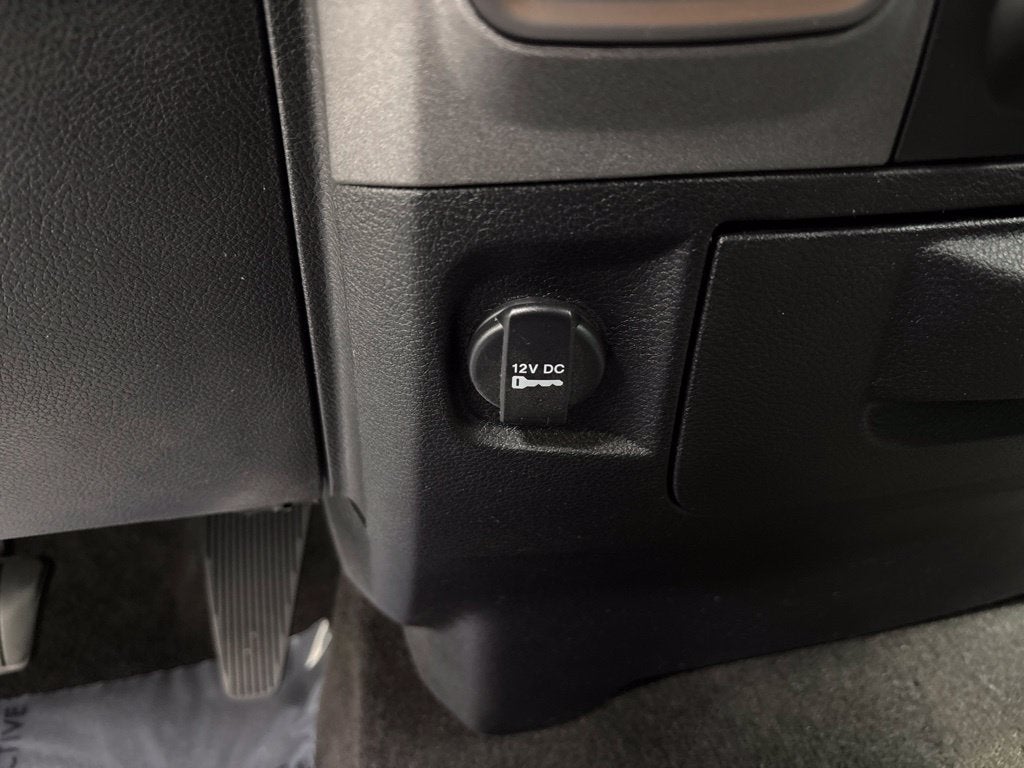 2018 RAM 2500 Tradesman Crew Cab 4x4 8' Box