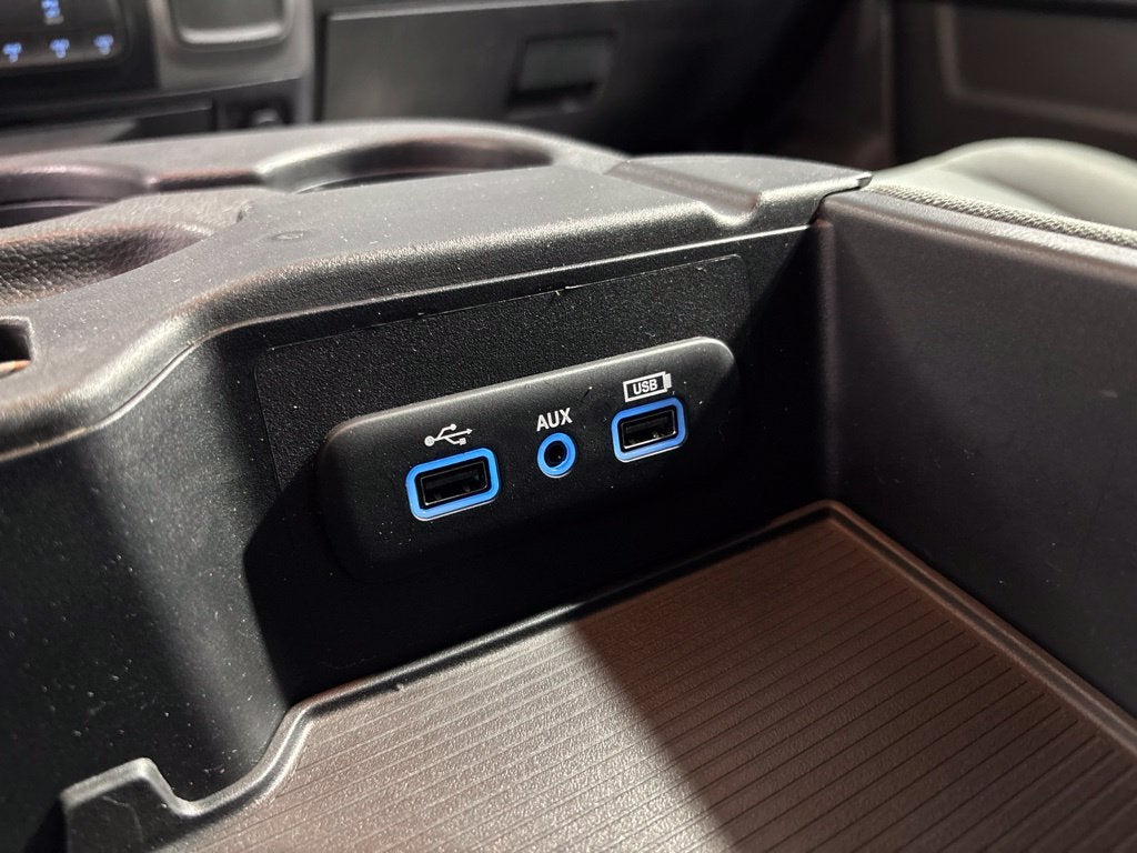 2018 RAM 2500 Tradesman Crew Cab 4x4 8' Box