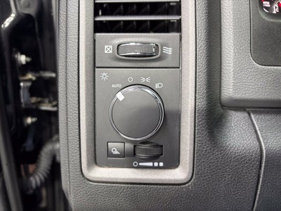2018 RAM 2500 Tradesman Crew Cab 4x4 8' Box