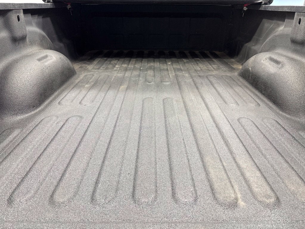 2018 RAM 2500 Tradesman Crew Cab 4x4 8' Box