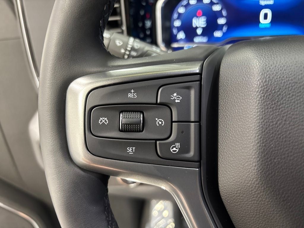 2024 Chevrolet Silverado 1500 4WD Crew Cab Short Bed LT with 2FL