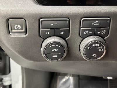 2024 Chevrolet Silverado 1500 4WD Crew Cab Short Bed LT with 2FL