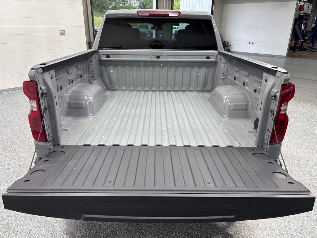 2024 Chevrolet Silverado 1500 4WD Crew Cab Short Bed LT with 2FL