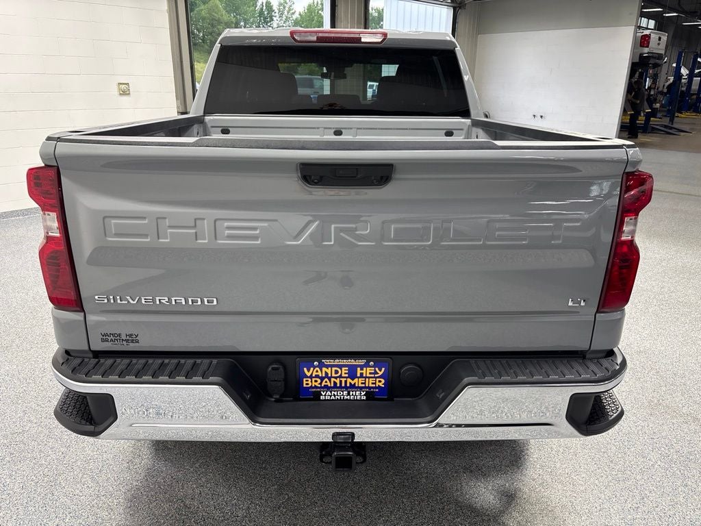 2024 Chevrolet Silverado 1500 4WD Crew Cab Short Bed LT with 2FL