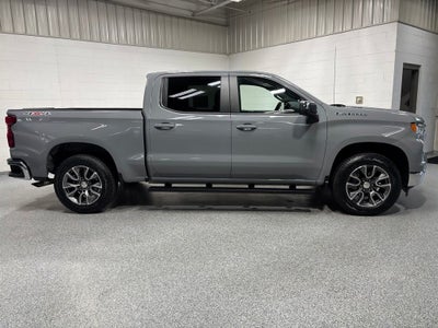 2024 Chevrolet Silverado 1500 4WD Crew Cab Short Bed LT with 2FL