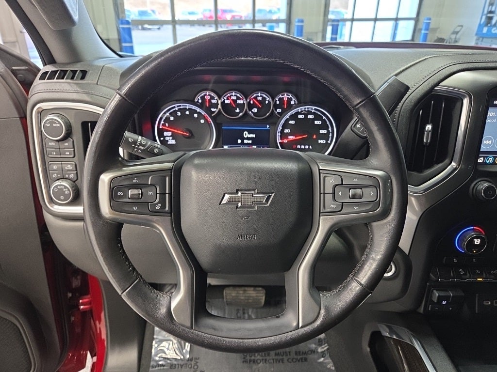 2021 Chevrolet Silverado 1500 4WD Crew Cab Short Bed RST