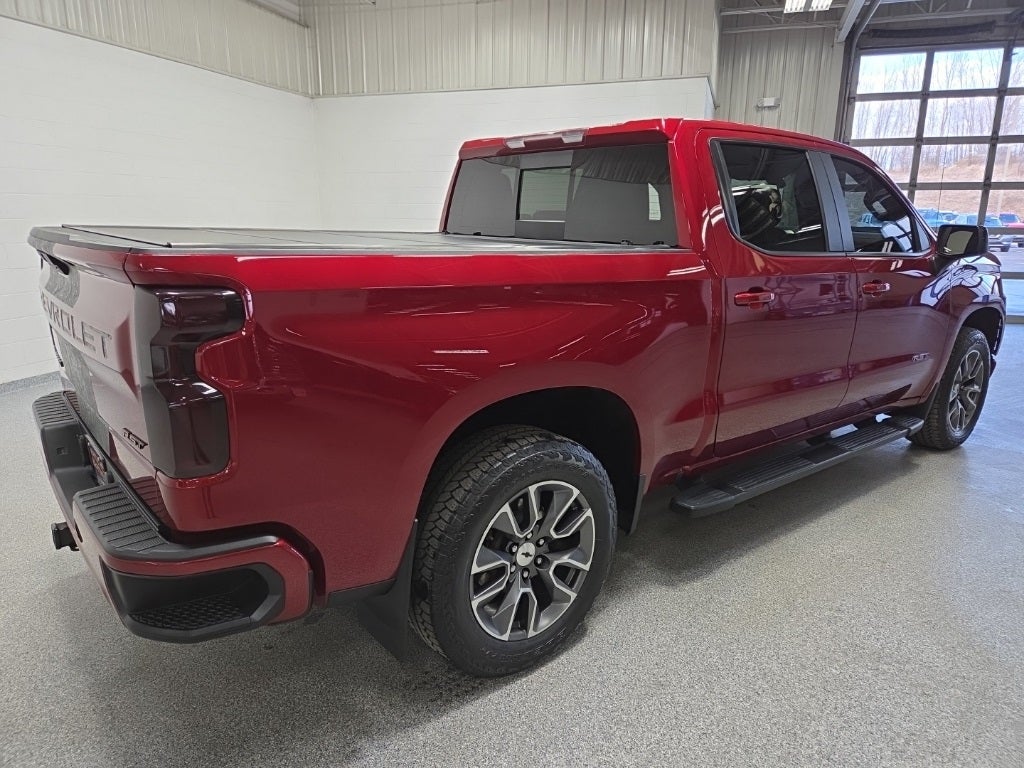 2021 Chevrolet Silverado 1500 4WD Crew Cab Short Bed RST