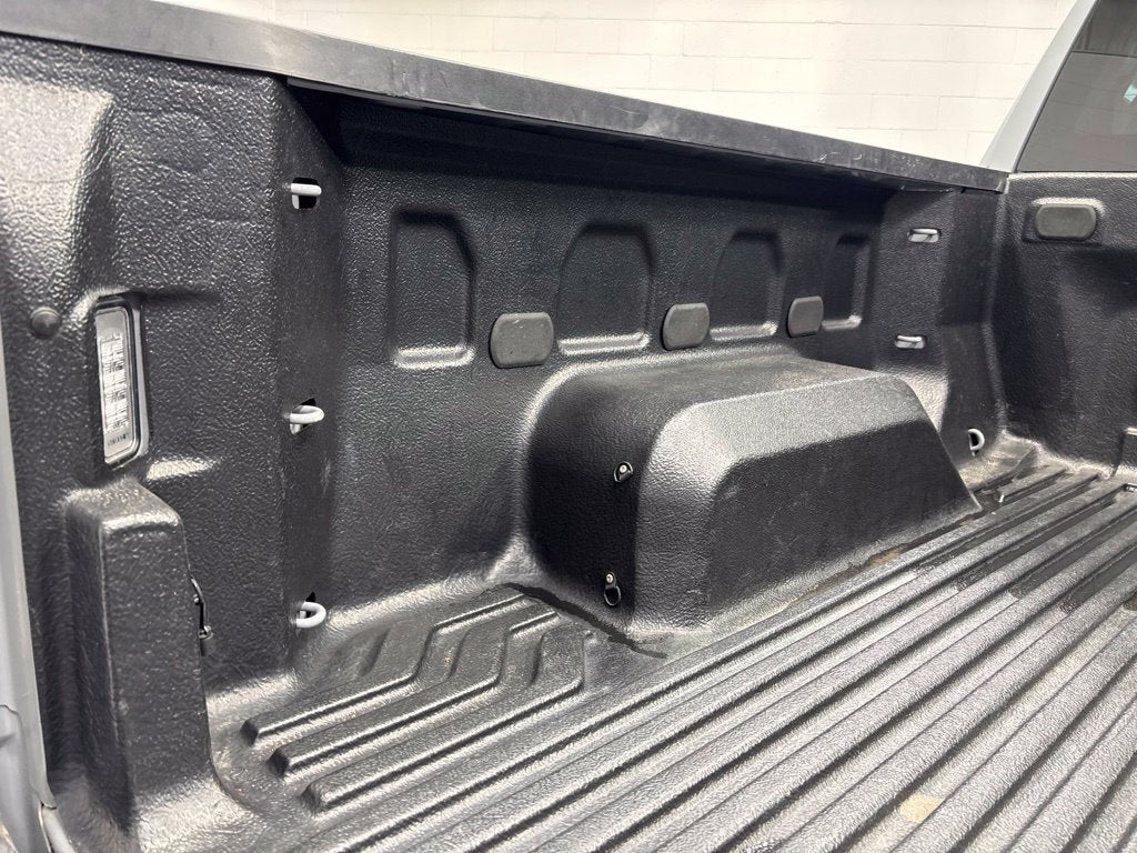 2024 GMC Sierra 1500 4WD Crew Cab Short Box Elevation with 3VL