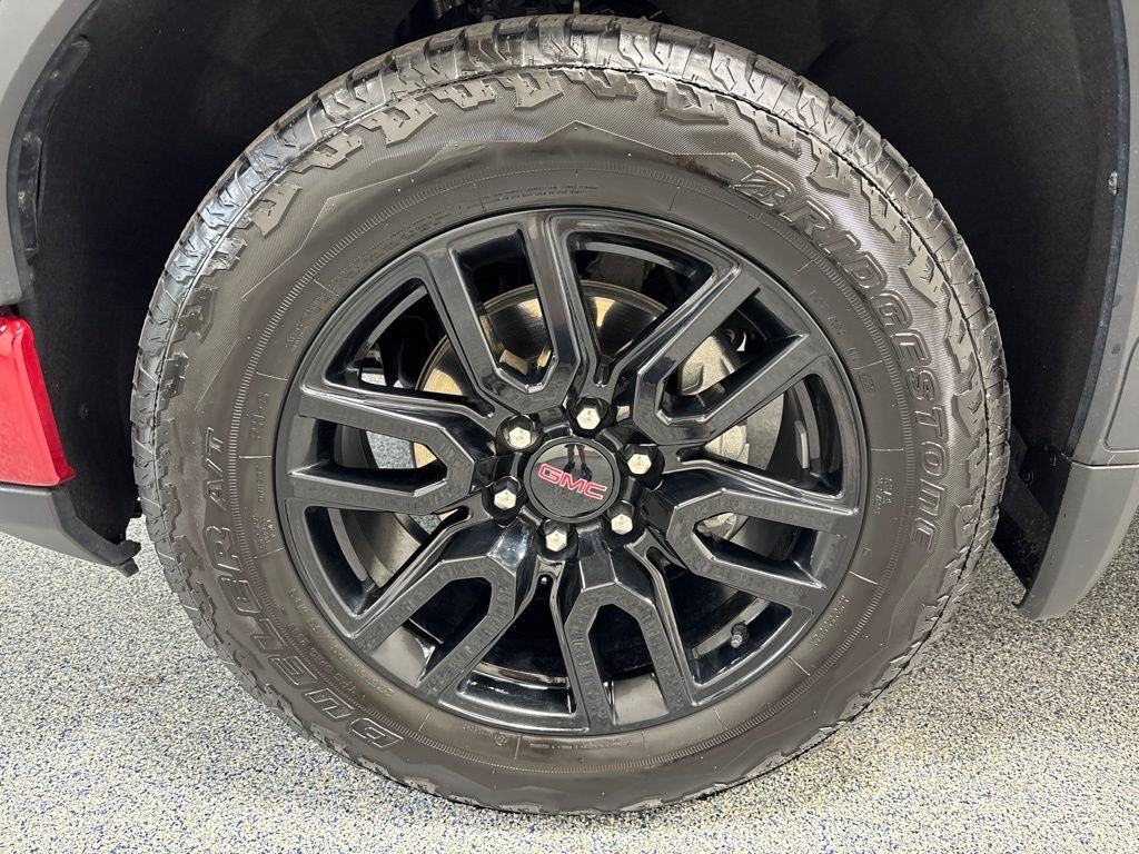 2024 GMC Sierra 1500 4WD Crew Cab Short Box Elevation with 3VL