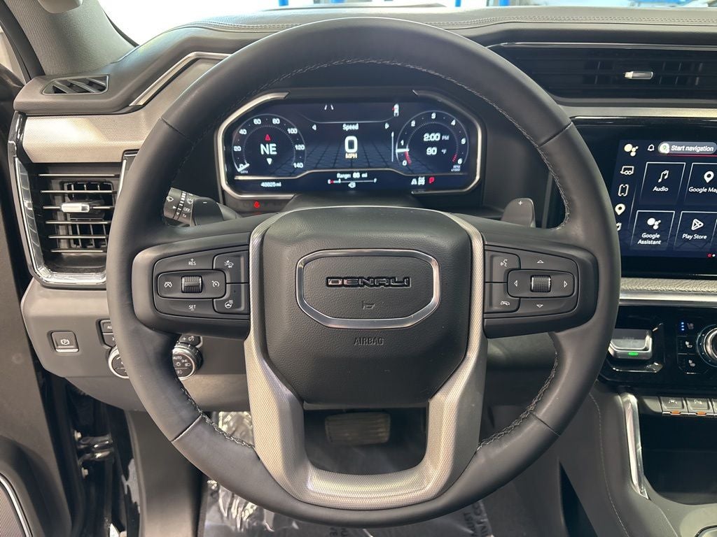 2023 GMC Sierra 1500 4WD Crew Cab Short Box Denali