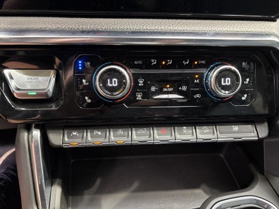 2023 GMC Sierra 1500 4WD Crew Cab Short Box Denali