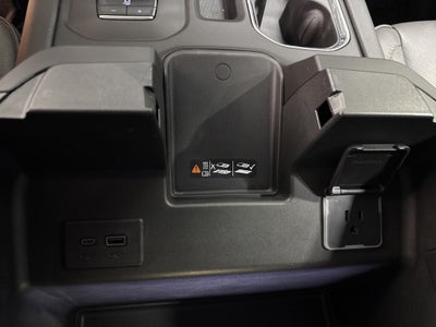 2023 GMC Sierra 1500 4WD Crew Cab Short Box Denali