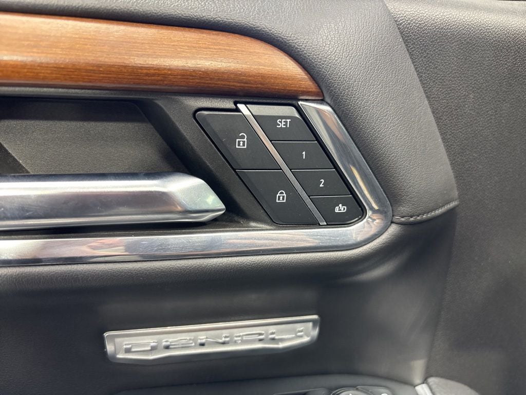 2023 GMC Sierra 1500 4WD Crew Cab Short Box Denali