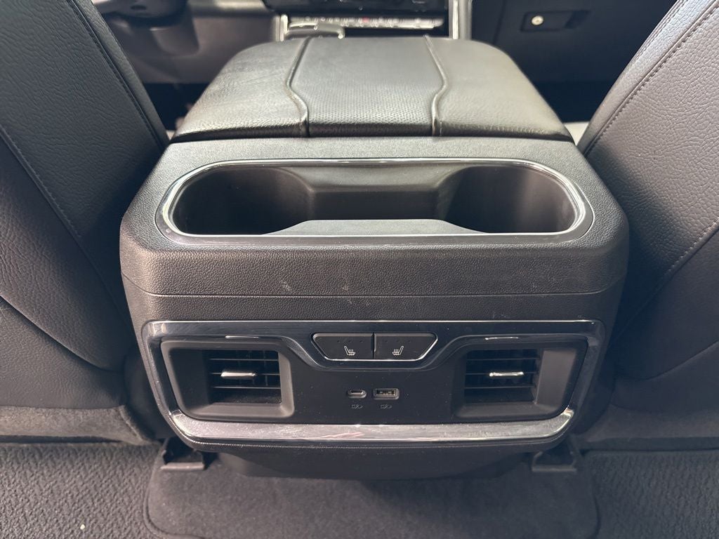 2023 GMC Sierra 1500 4WD Crew Cab Short Box Denali