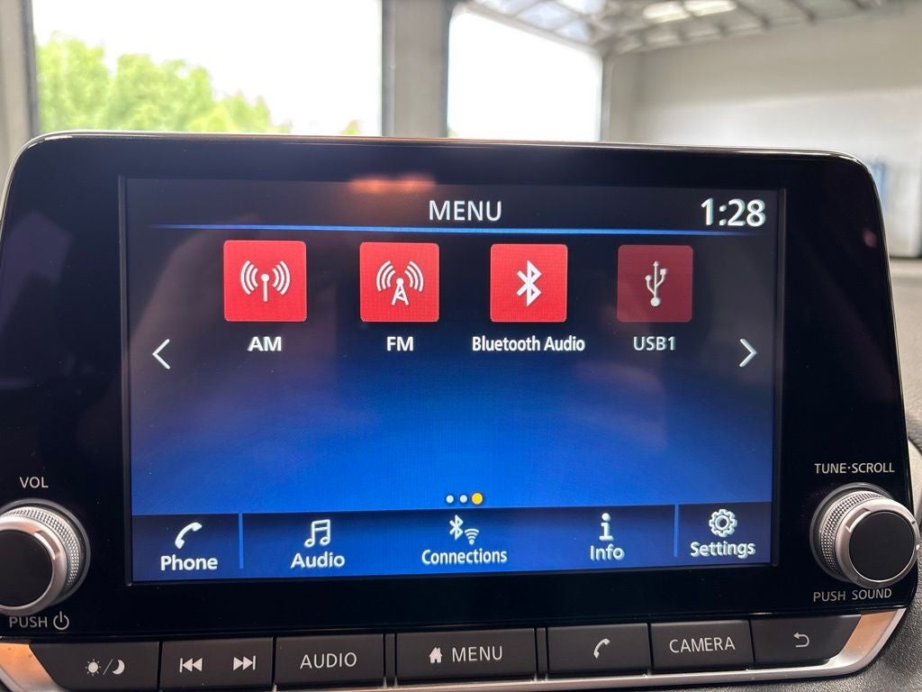 2024 Nissan Sentra SR Xtronic CVT
