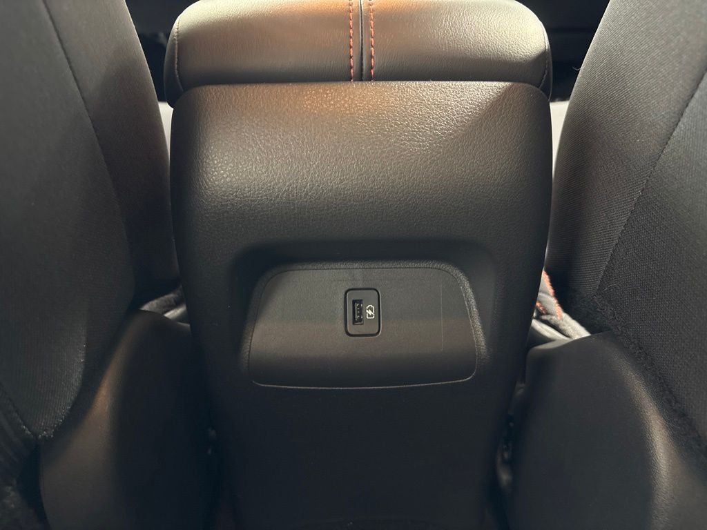 2024 Nissan Sentra SR Xtronic CVT