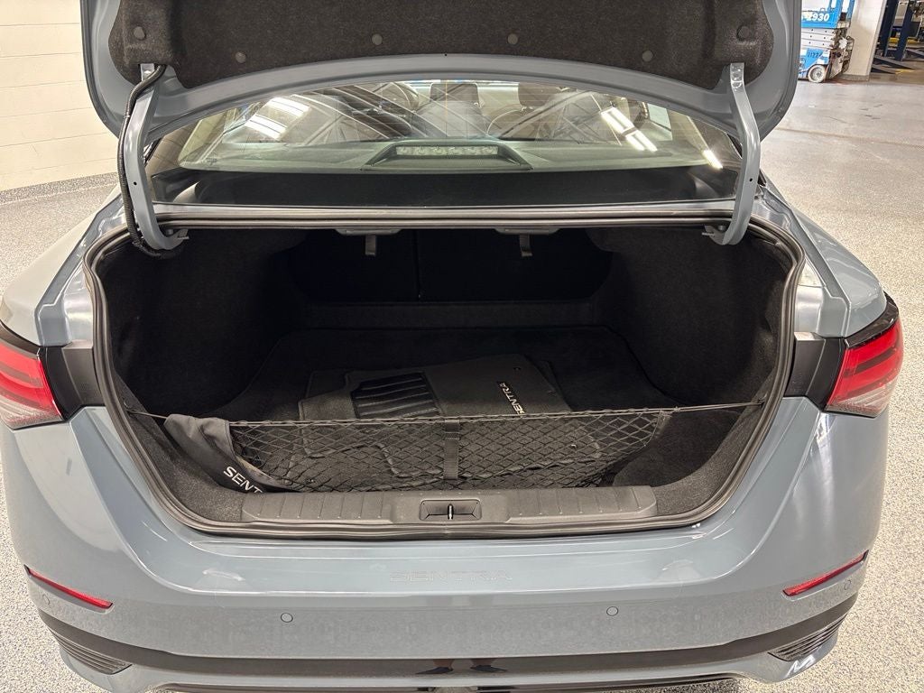 2024 Nissan Sentra SR Xtronic CVT