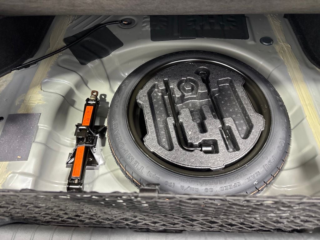 2024 Nissan Sentra SR Xtronic CVT