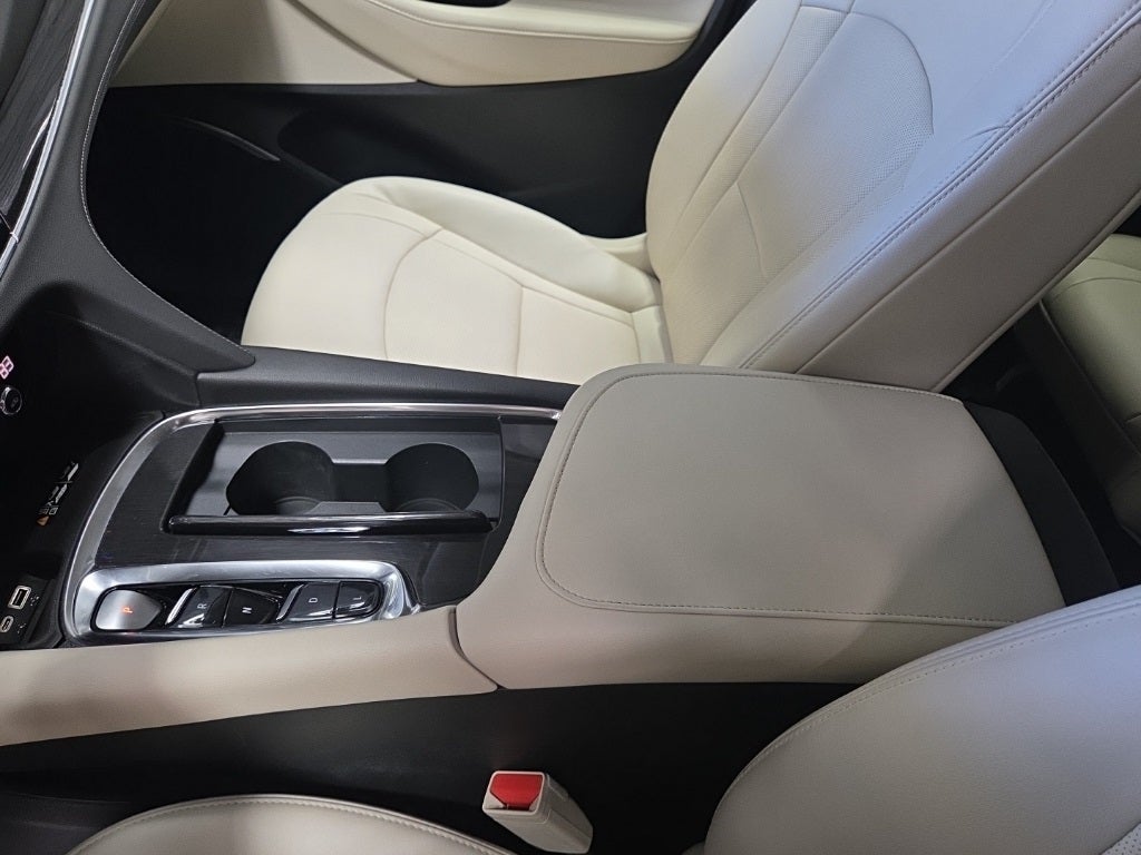 2024 Buick Enclave Essence AWD