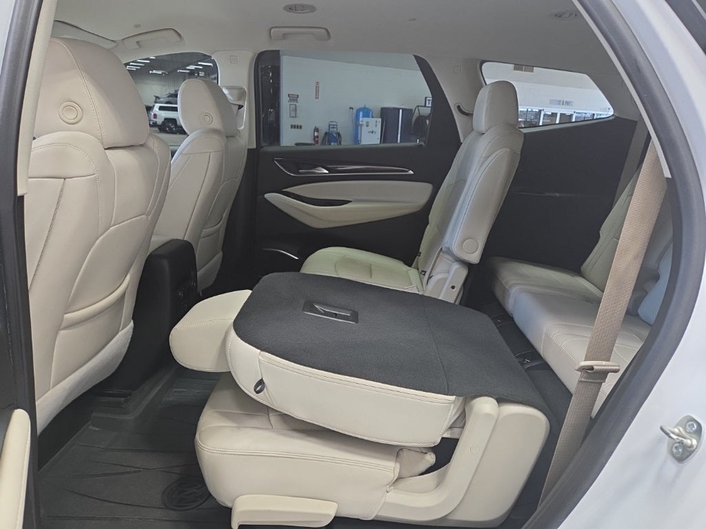 2024 Buick Enclave Essence AWD