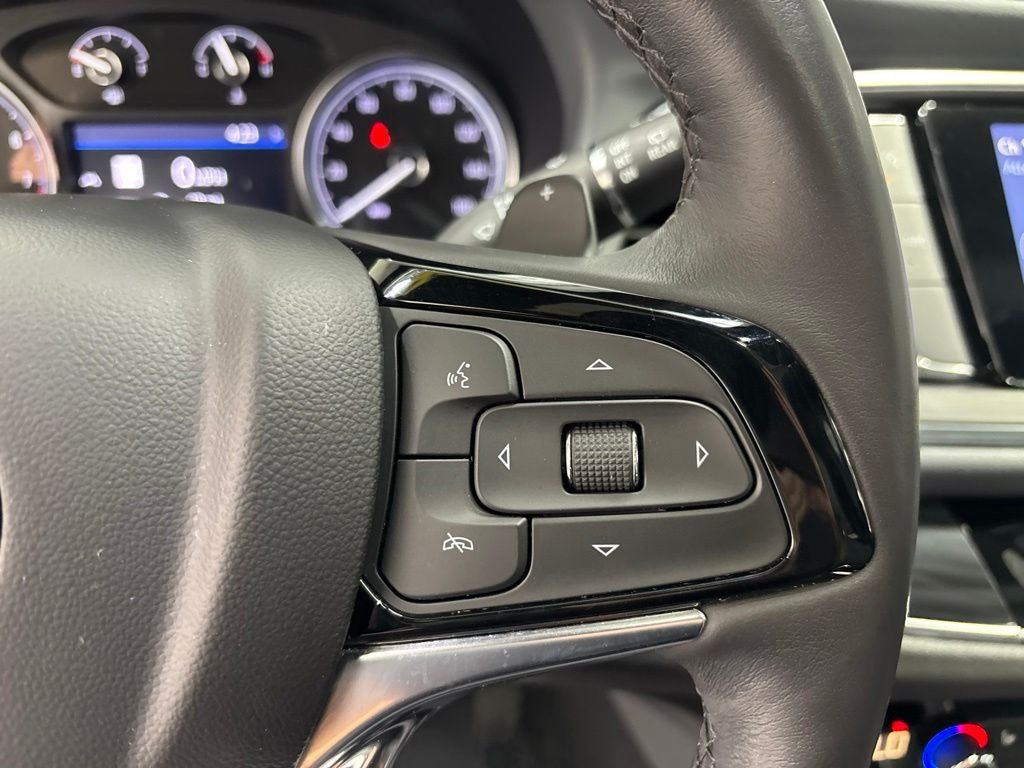 2023 Buick Enclave Essence AWD