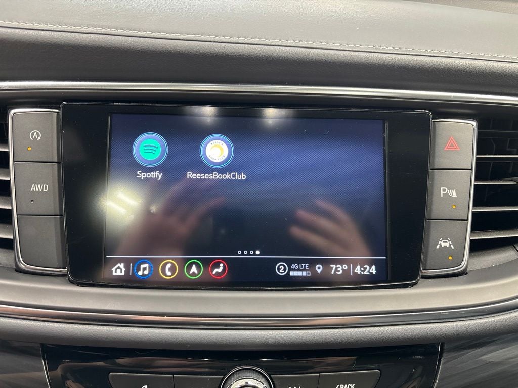 2023 Buick Enclave Essence AWD