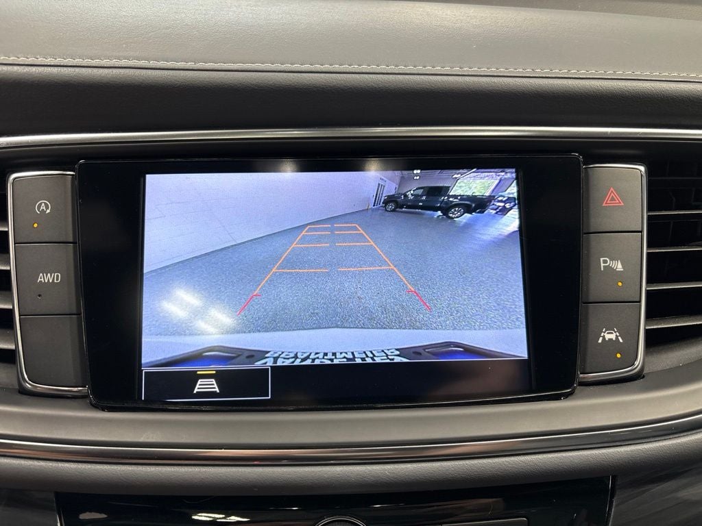 2023 Buick Enclave Essence AWD
