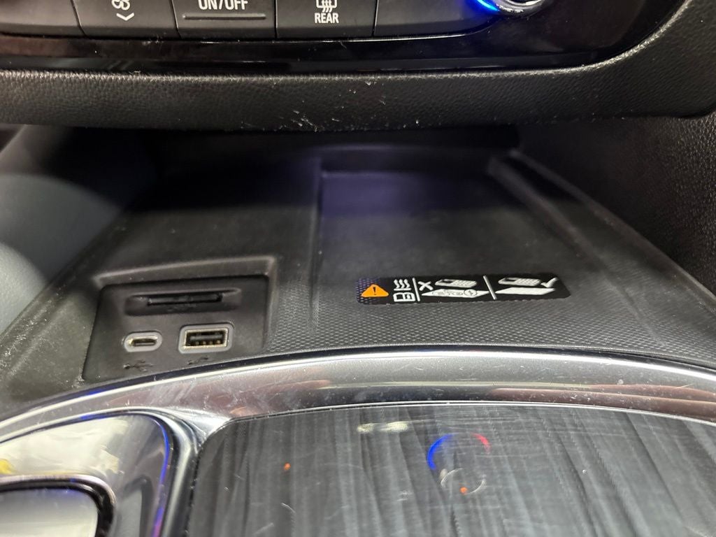 2023 Buick Enclave Essence AWD