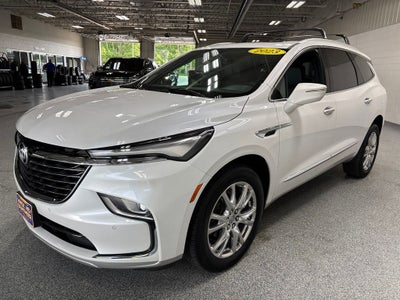 2023 Buick Enclave Essence AWD