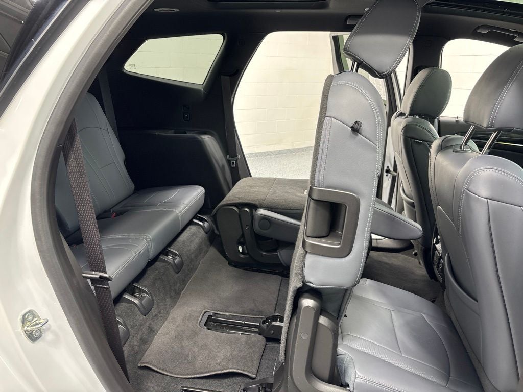 2023 Buick Enclave Essence AWD