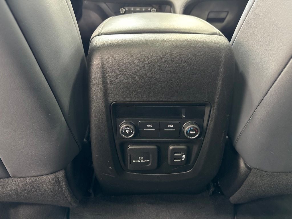 2023 Buick Enclave Essence AWD